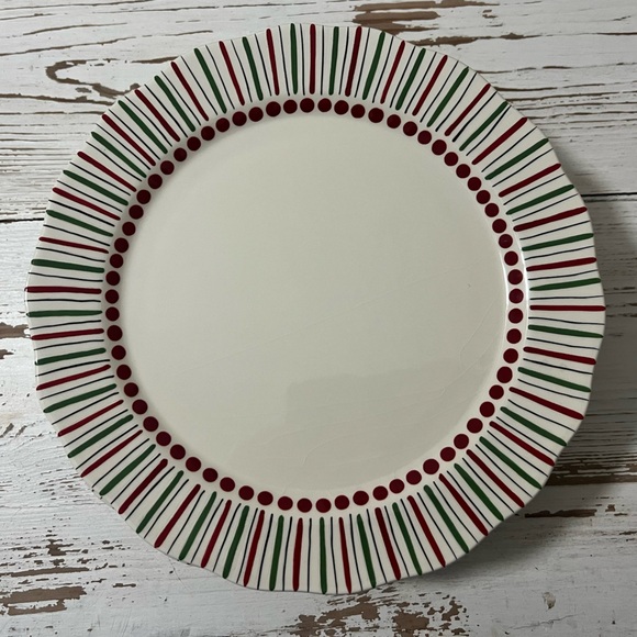 Caffco Maggie Bagwell simply christmas dinner plates - Picture 2 of 6